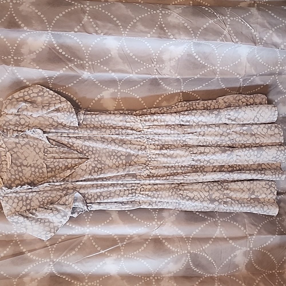 Blu Pepper dress, size medium, ruffle sleeve, elastic at waist, great condition